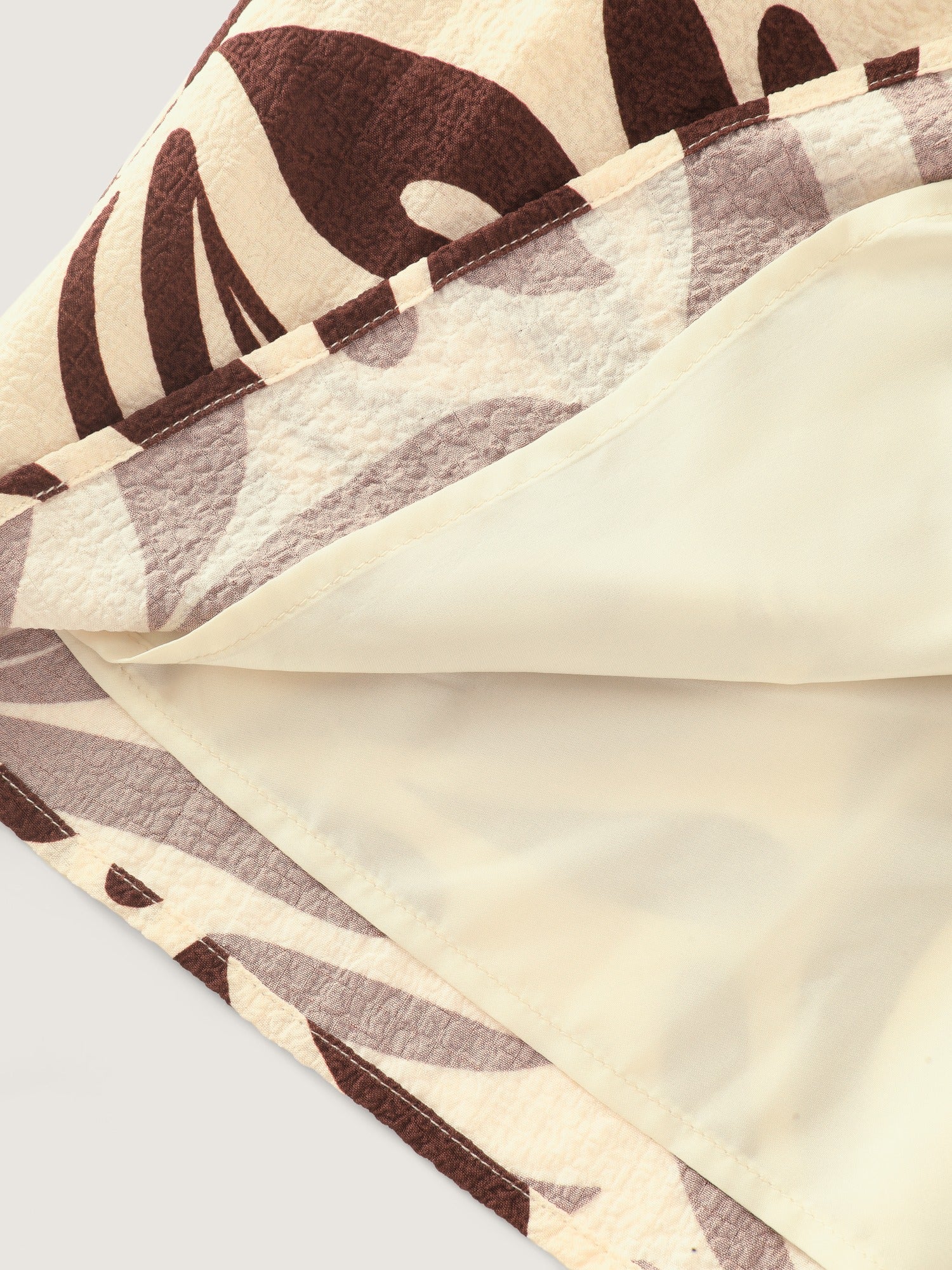 Abstract Print Elastic Waist Shorts - Image 7