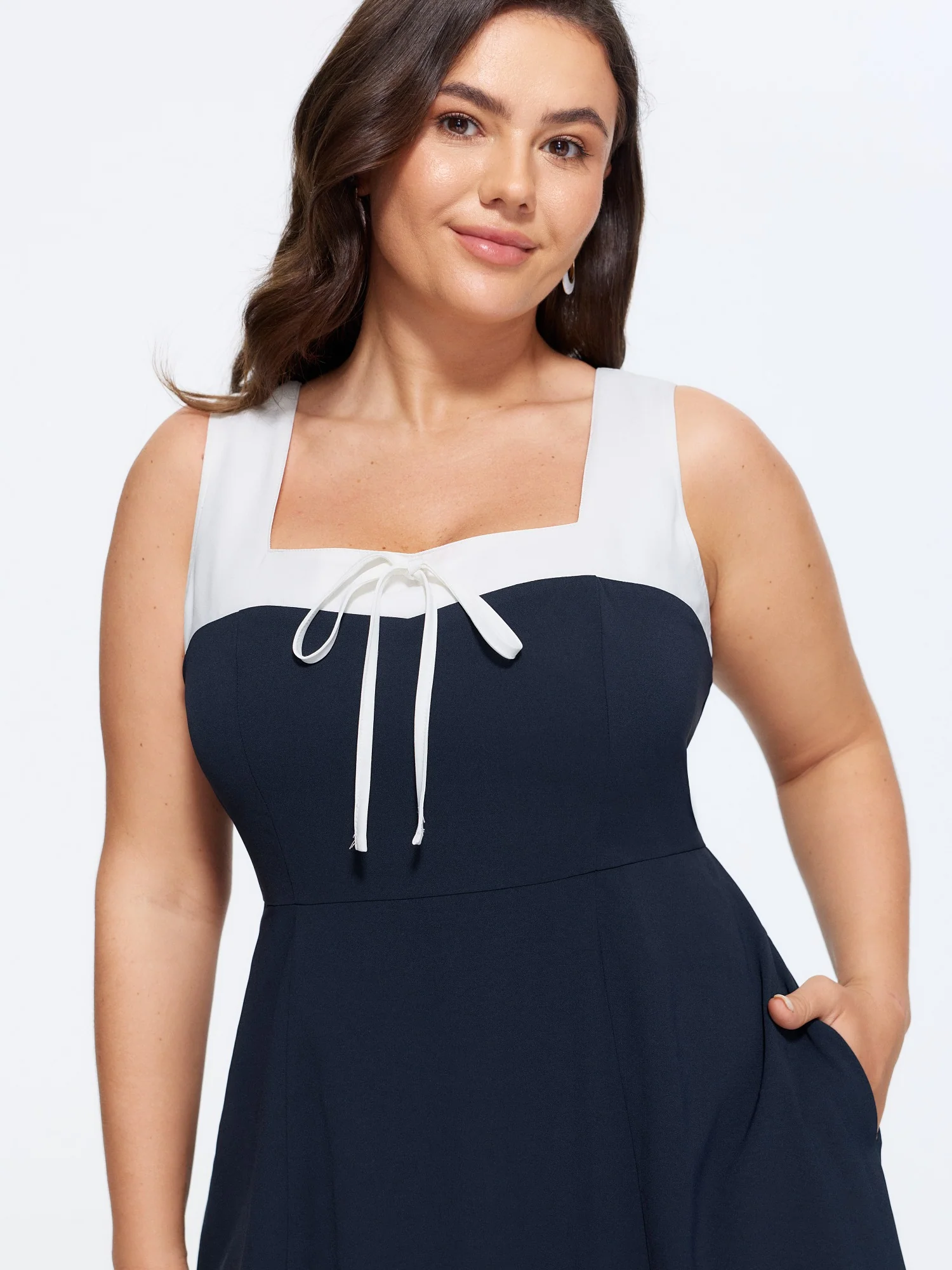Color Block Square Neck Front Tie Sleeveless Midi Dress - Image 2