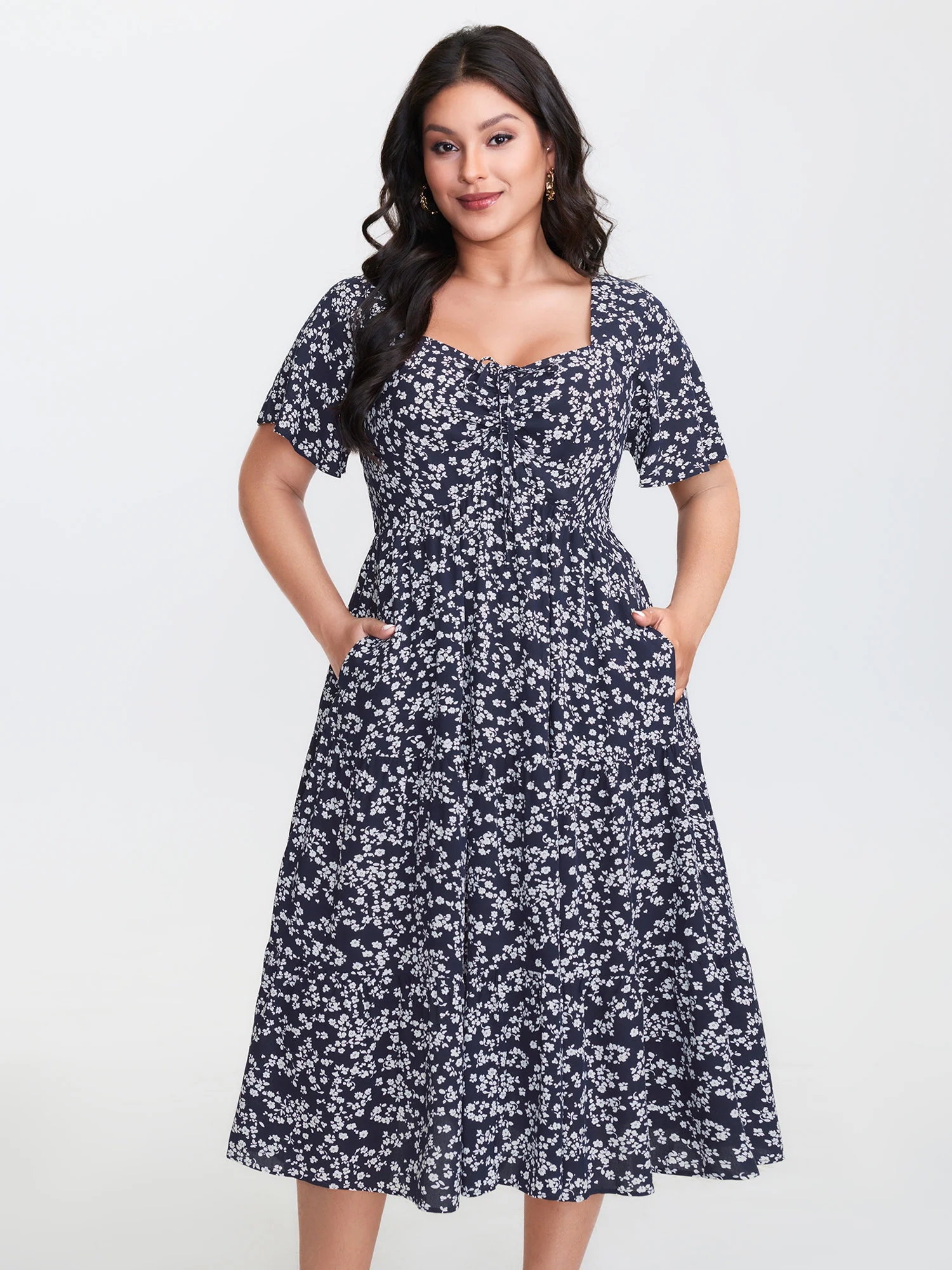 Ditsy Floral Sweetheart Drawstring Pocket Tiered Dress - Image 28
