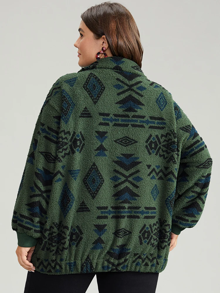 Geometric Pocket Gathered Zipper Coat - Image 4