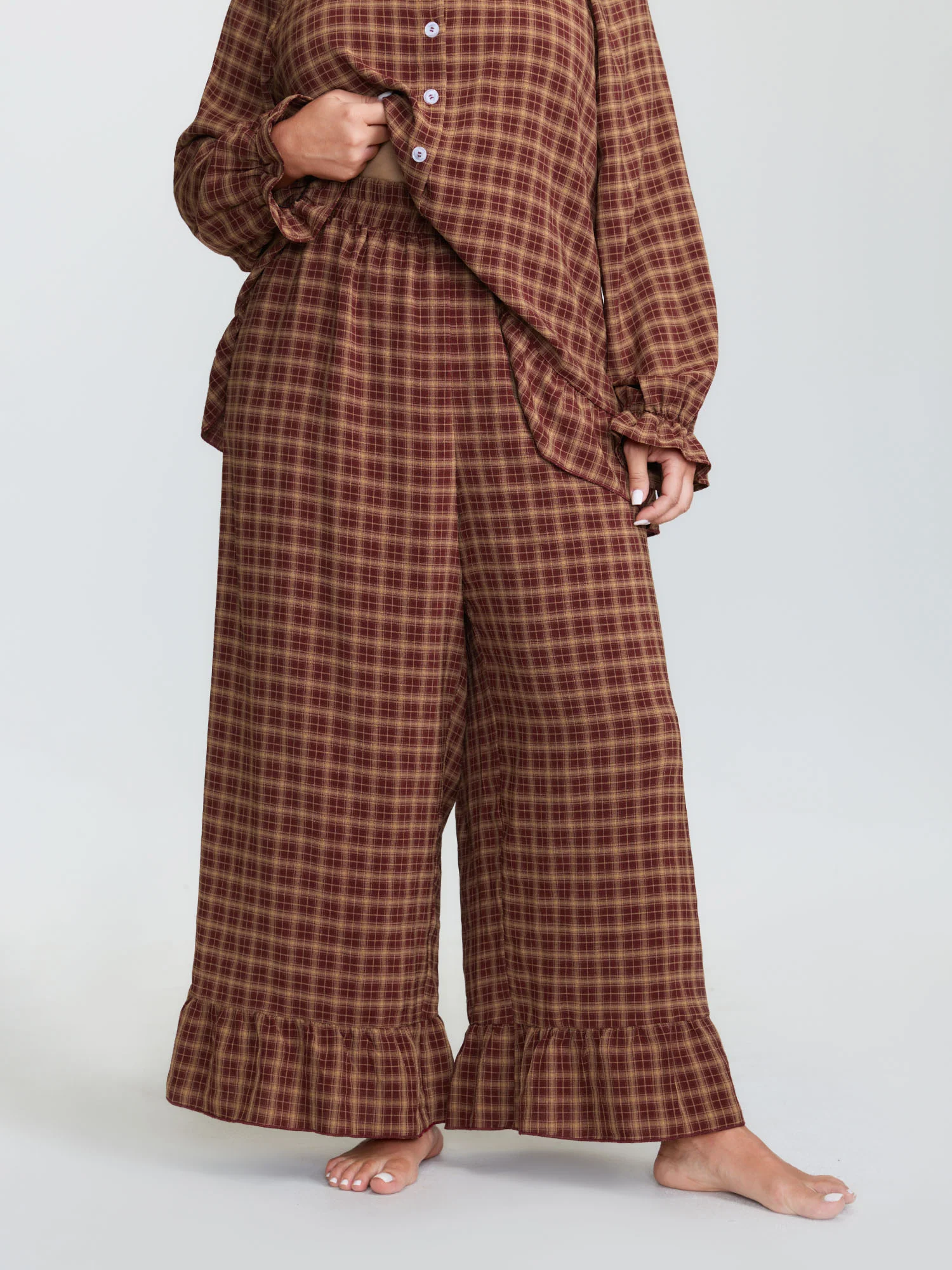 Gingham Print Ruffled Hem Co-Ord Pajama Set - Image 18