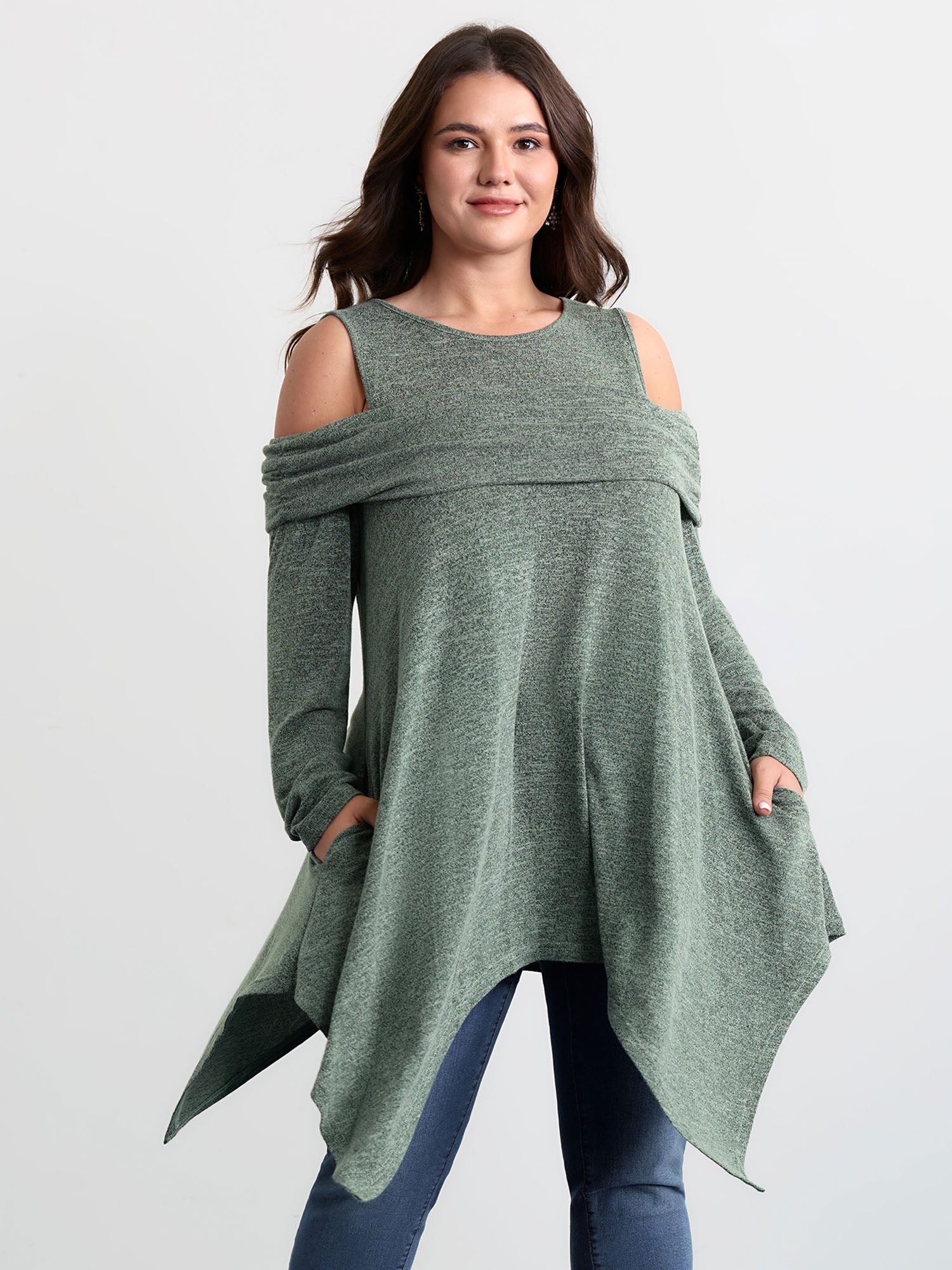 Supersoft Off-Shoulder Pleated Asymmetrical Hem Top - Image 5