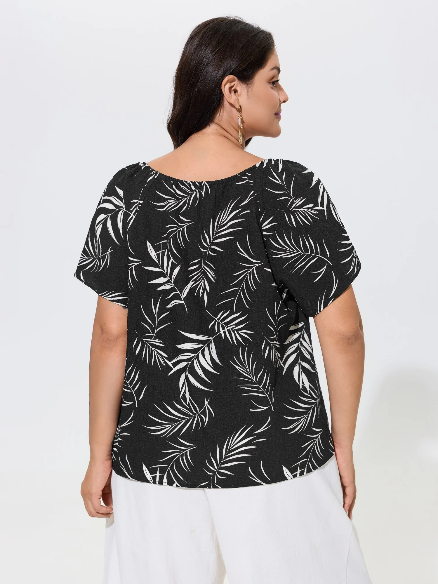 Palm Leaf Print Drawstring Neck Blouse - Image 3