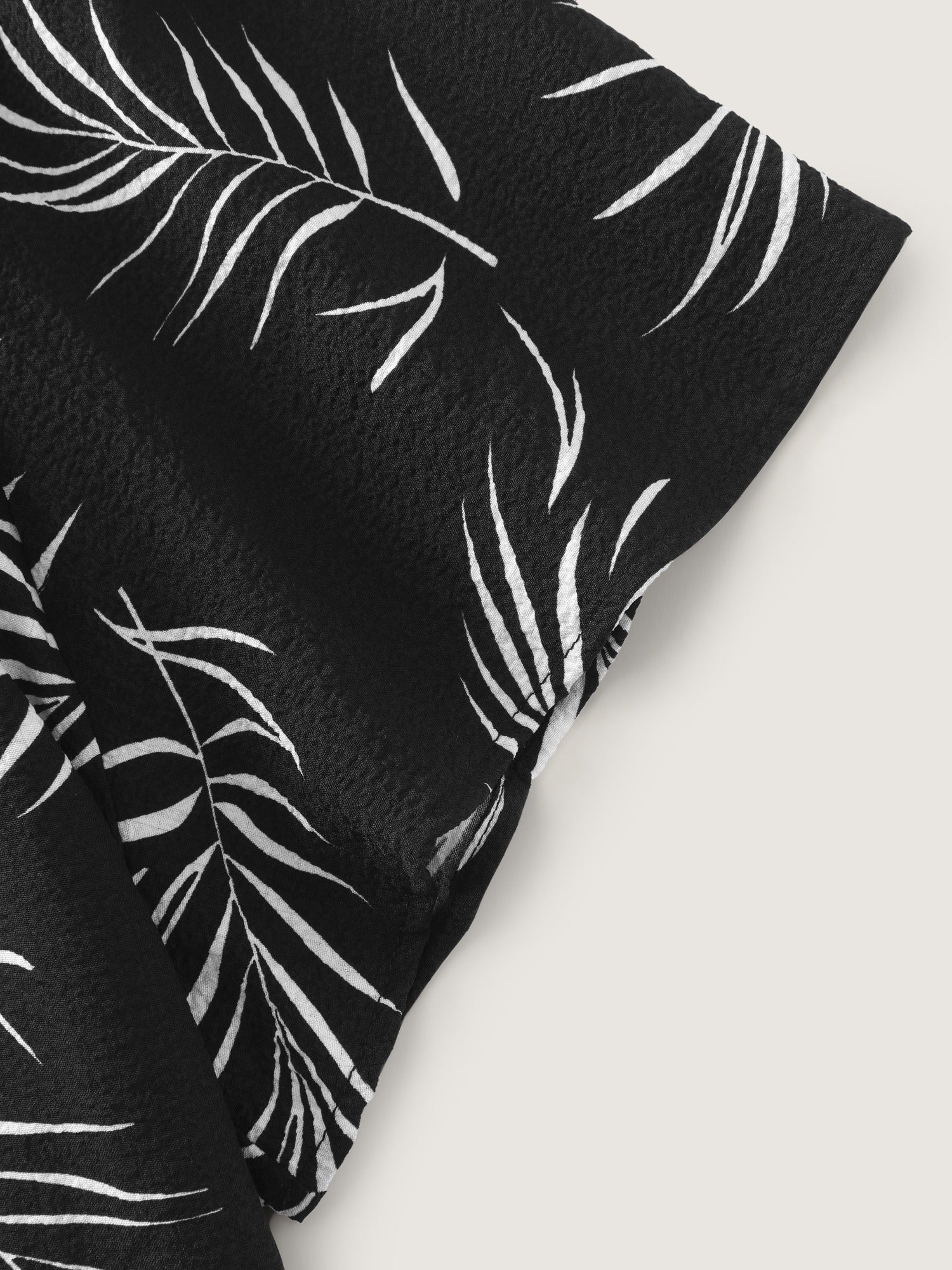 Palm Leaf Print Drawstring Neck Blouse - Image 6