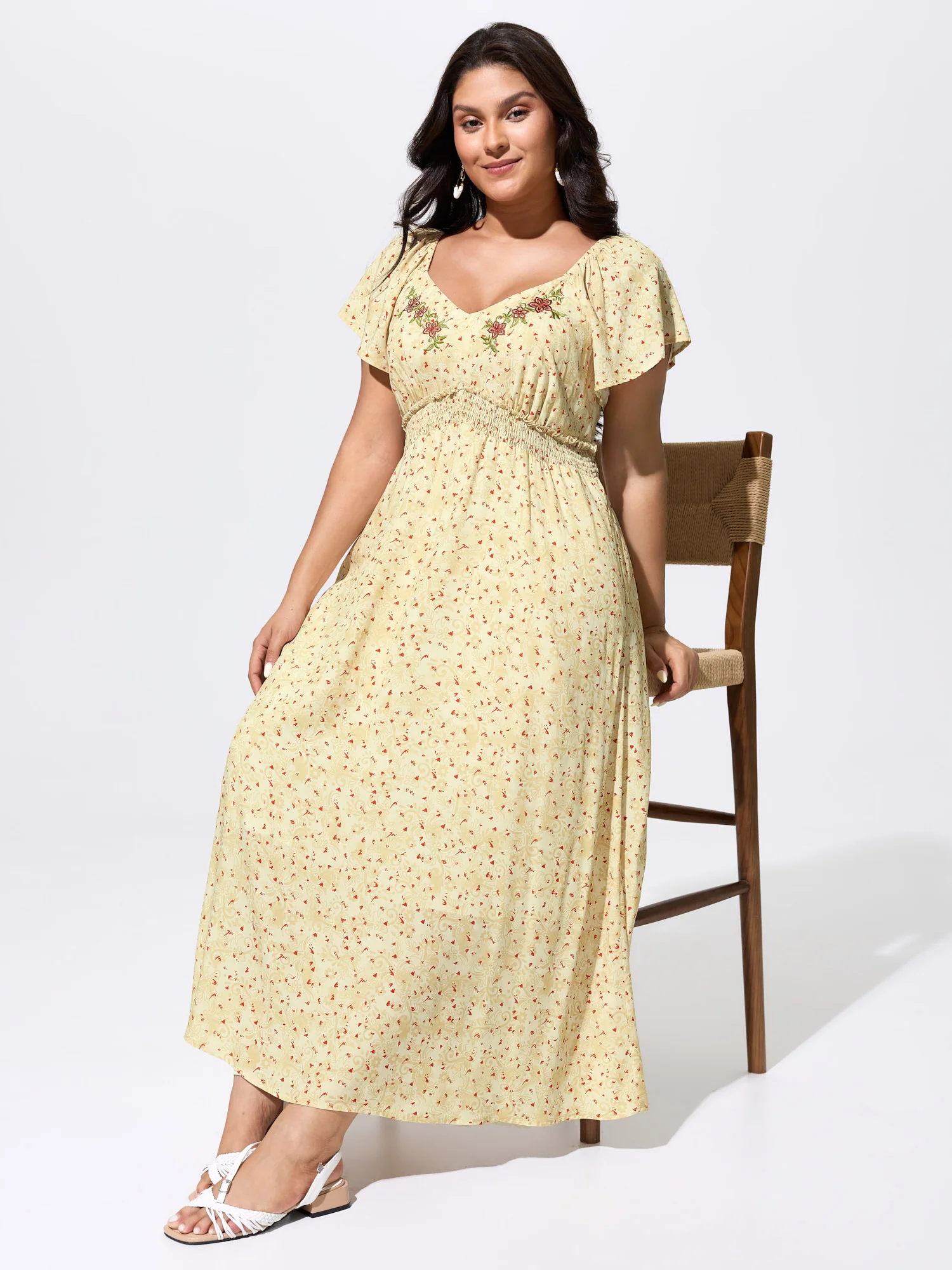 Sequin Floral Embroidered Sweetheart Neckline Maxi Dress - Image 4