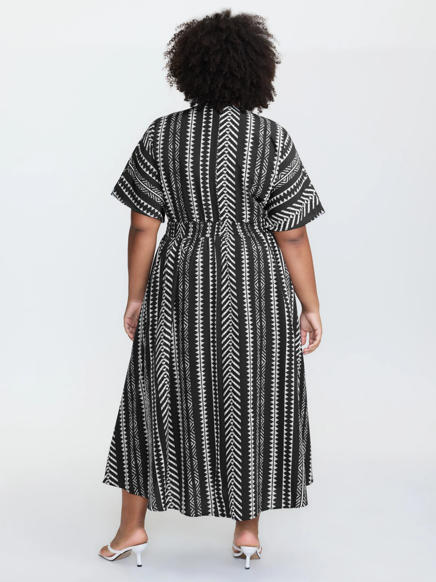 Solid Geometric Dolman Sleeve Pocket Shirred Split Hem Dress - Image 11