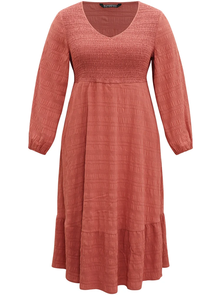 Solid Shirred Plisse Flutter Hem Dress - Image 8