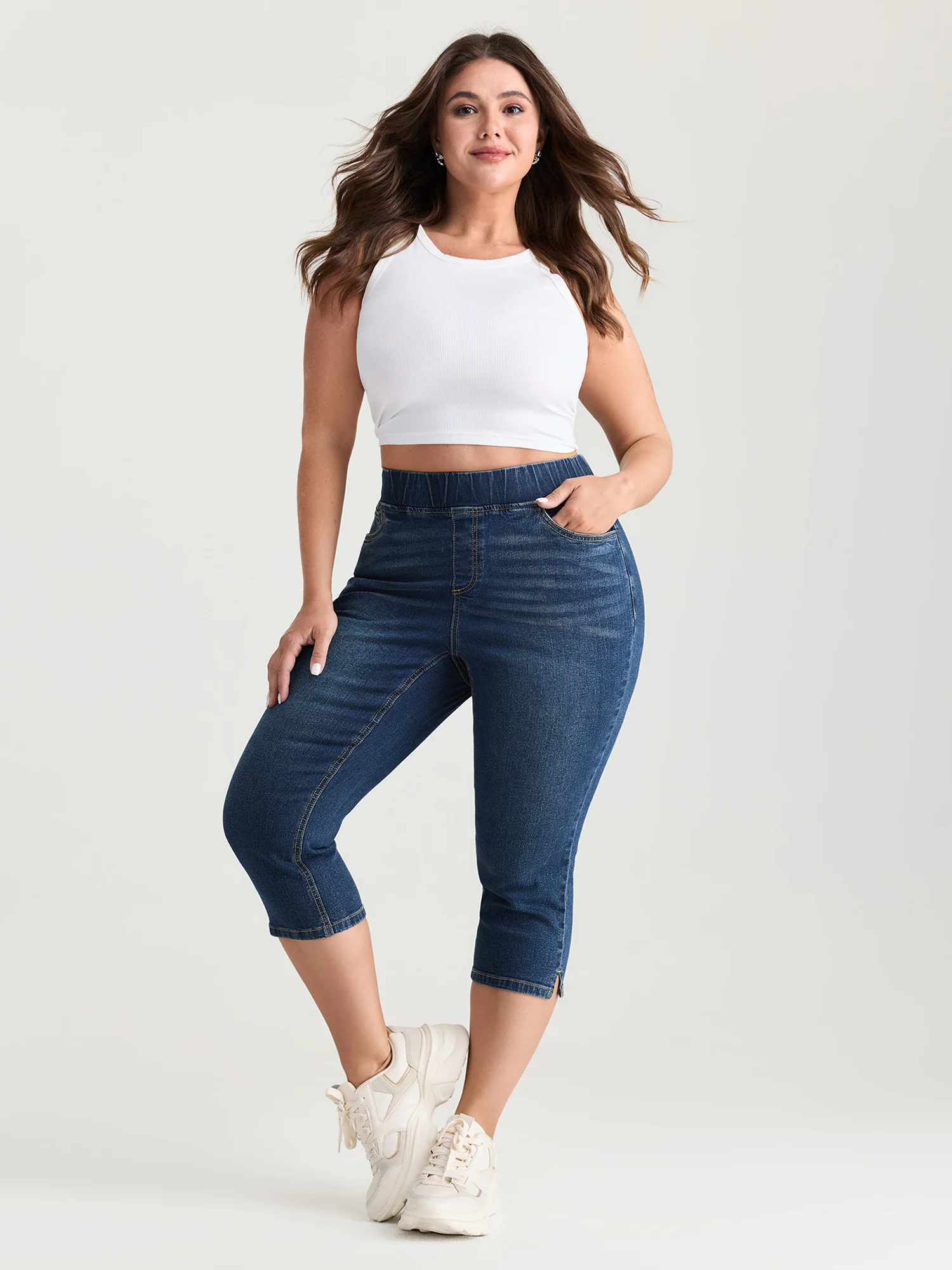 Pull-On Stretchy Waist Skinny-Fit Capri Jeans