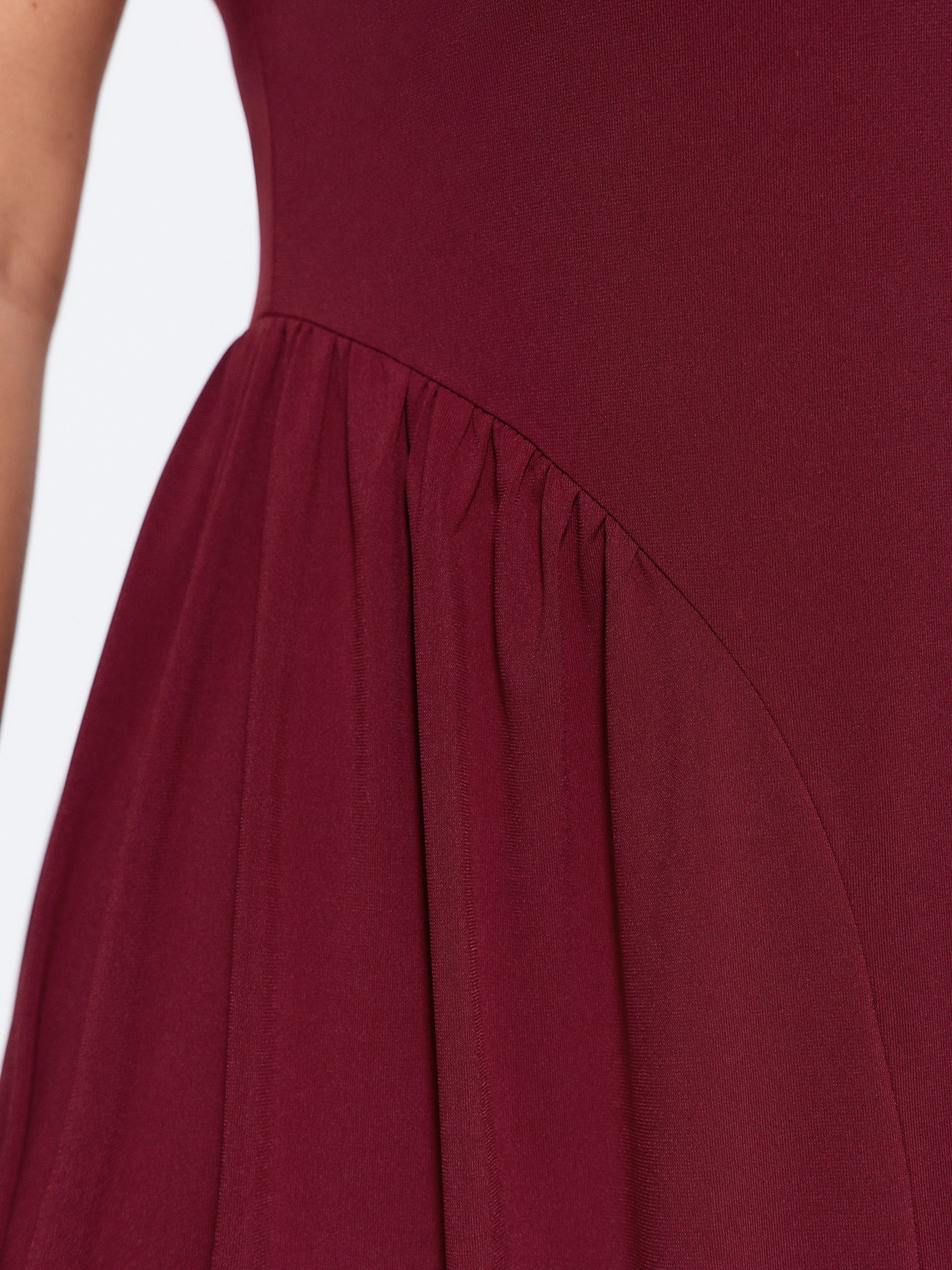 Stretchy Solid Side Ruched Sleeveless Midi Dress - Image 5