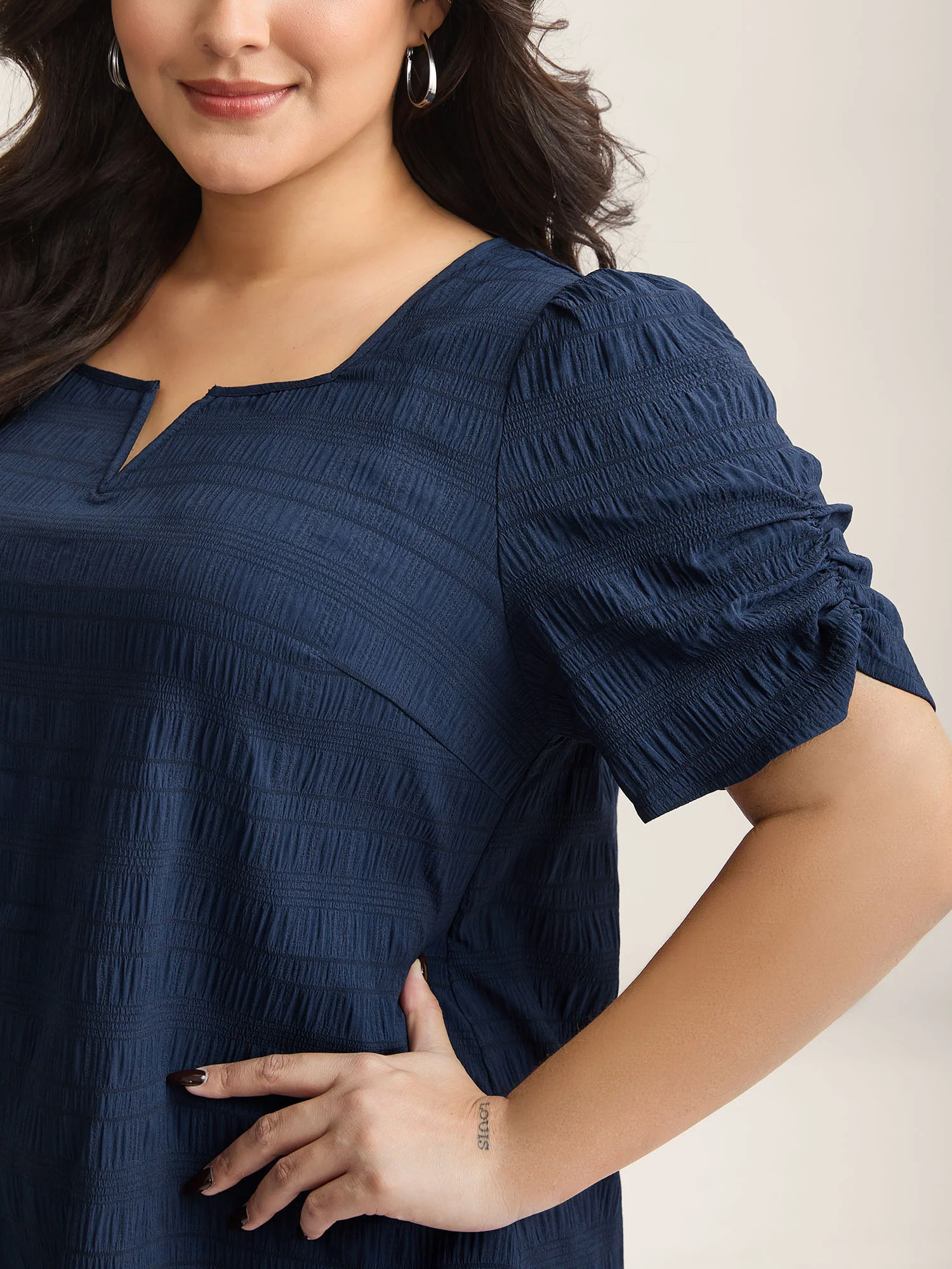 Textured Gathered Sleeve Split Neck Blouse - Image 2