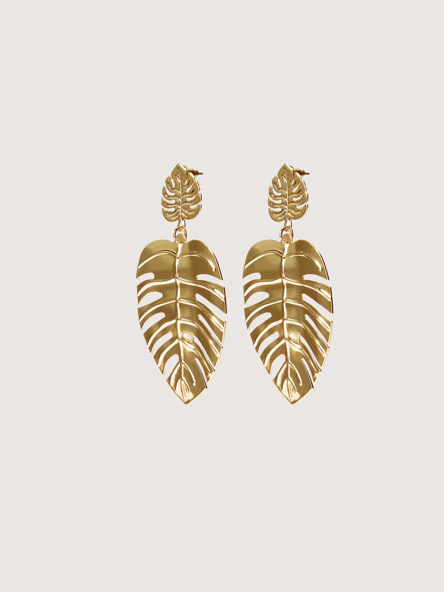 Tropical Leaf Gold Tone Drop Earrings - Image 3