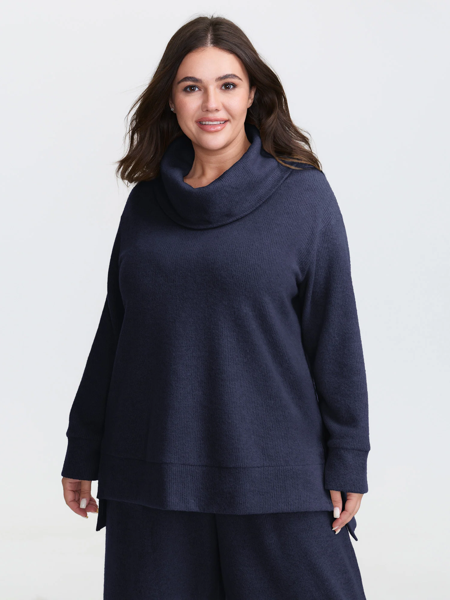 Turtleneck Snuggle-Worthy Loungewear Set - Image 10
