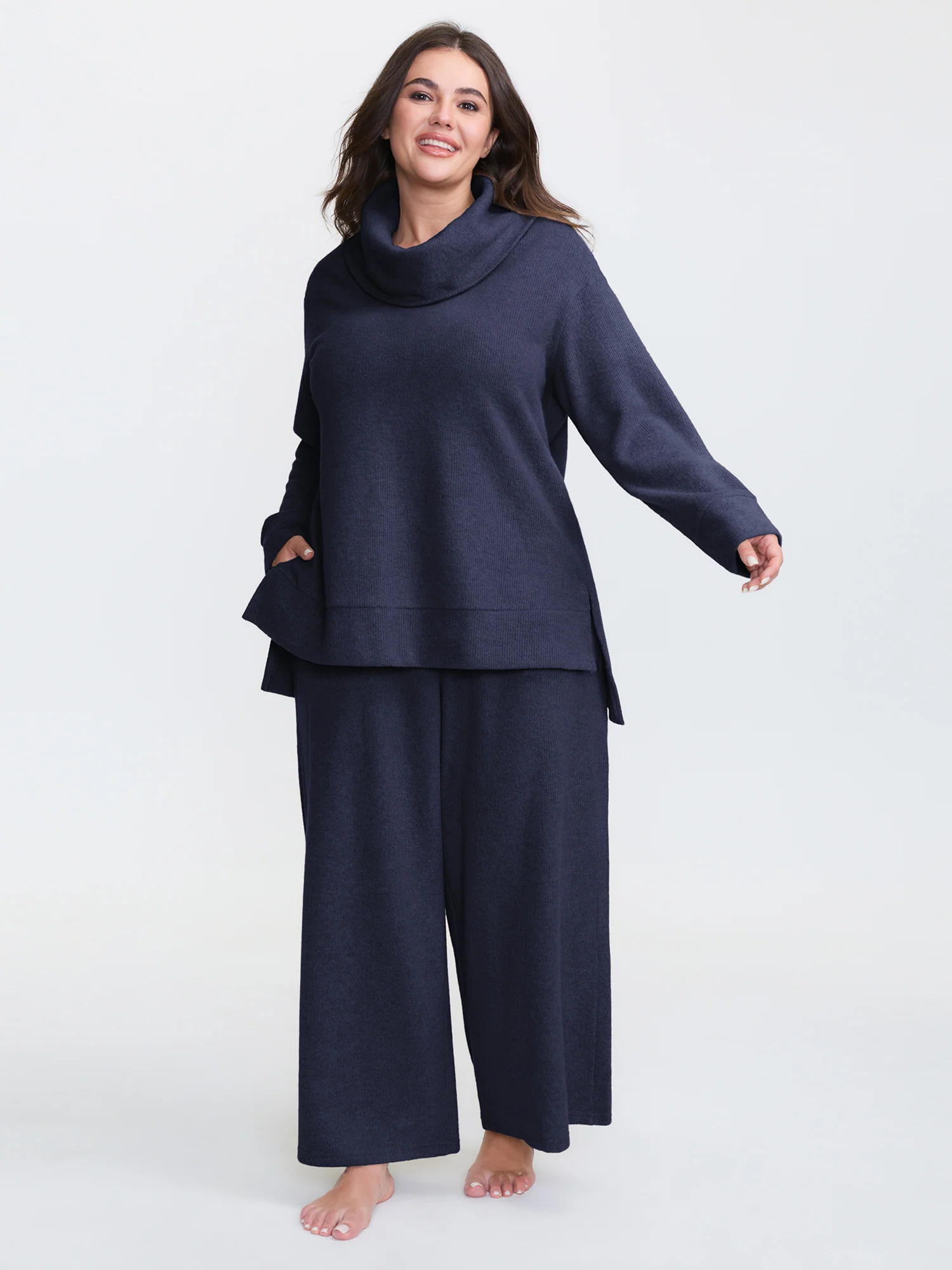 Turtleneck Snuggle-Worthy Loungewear Set - Image 9